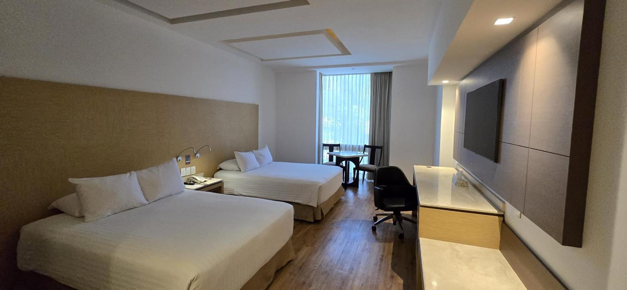 Ramada By Wyndham Mexico City Santa Fe ภายนอก รูปภาพ